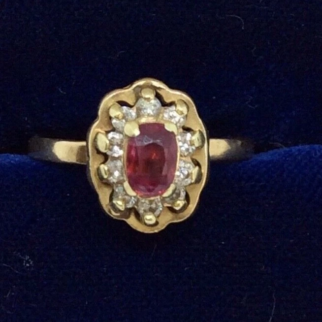 Vintage 14K Yellow Gold Ruby and Diamond Halo Cluster Ring - Image 2 of 4