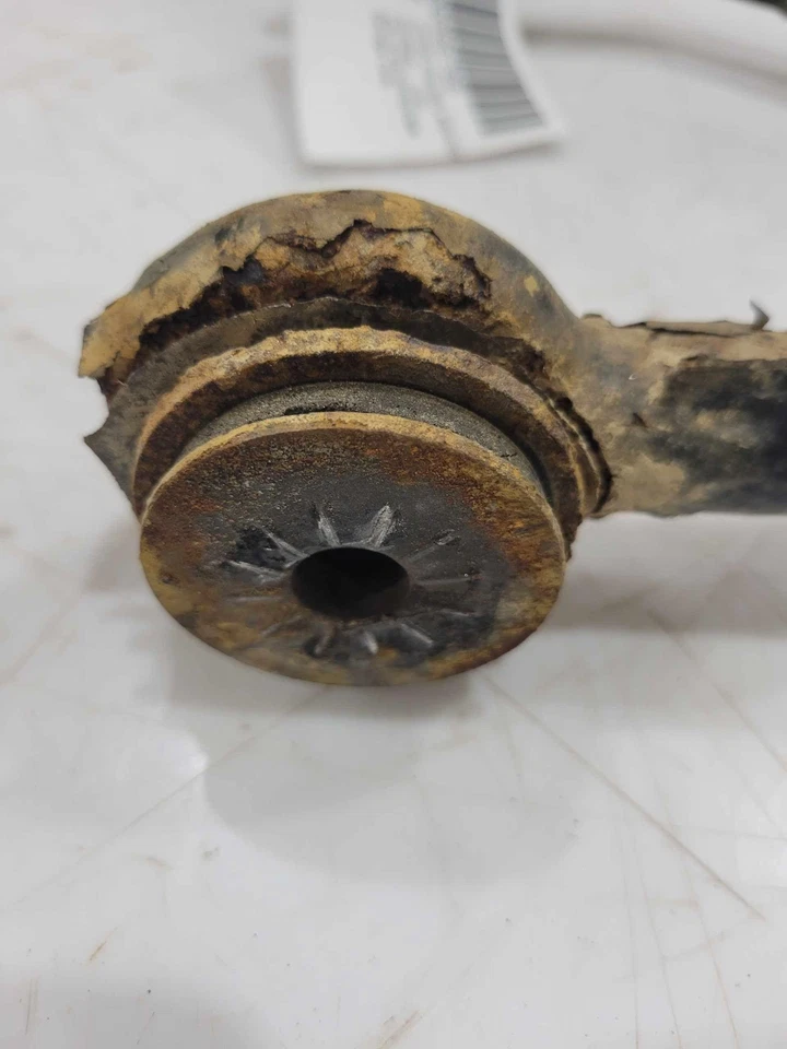 88-98 Chevy C/K 1500 4x4 brazo de control superior delantero lado del conductor LH OEM 12388431 Foto 3 de 4