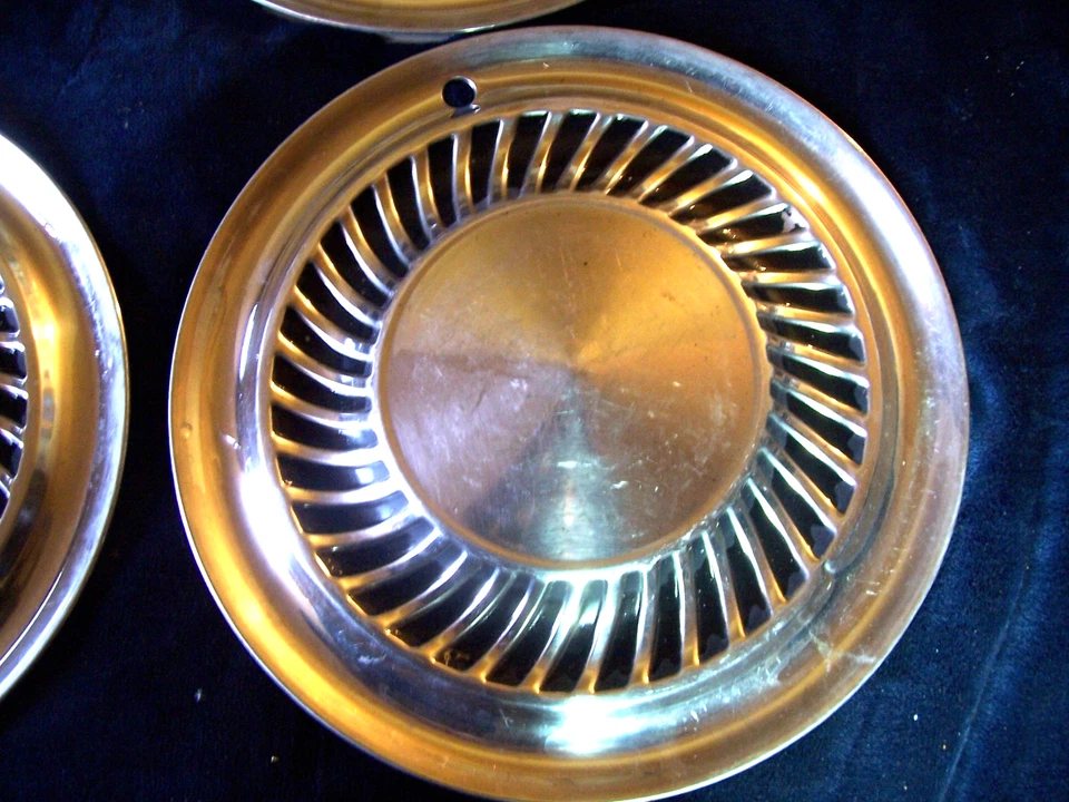 4 tapacubos originales Ford Thunderbird 1959 1960 14" Foto 3 de 4