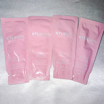 Kylie Skin Vegan Makeup Melting Cleanser Sample Packets 0.1 fl oz Lot of 4