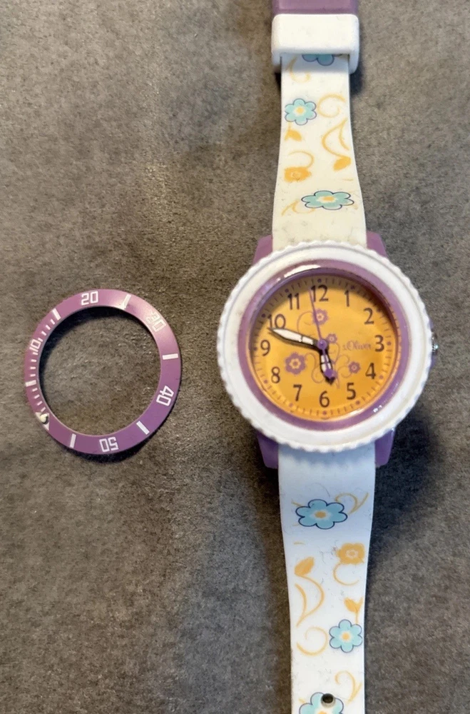 S. Oliver, Kinder Armbanduhr, mit Blumen, für Bastler