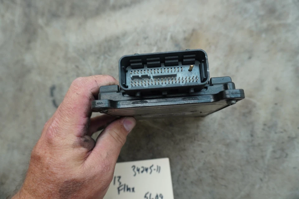 13 HARLEY DAVIDSON STREETGLIDE ECU CDI ECM 34245-11 E-5609 - Изображение 3 из 4