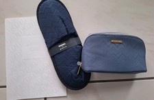Amenity Kit Delta One 2026 Missoni Blau Kosmetiktasche Kulturbeutel Hausschuhe