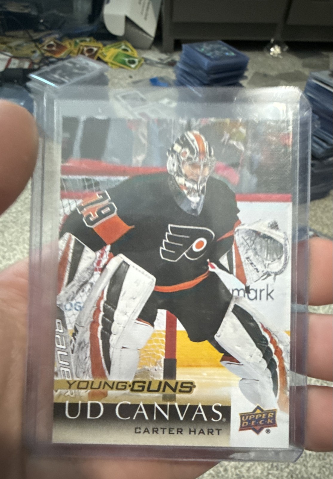 2018-19 Upper Deck - Ud Canvas Young Guns Carter Hart #C218 (RC)