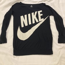NIKE WOMEN'S SPORTSWEAR CREWNECK SIZE LARGE Logo Soft Knit Black