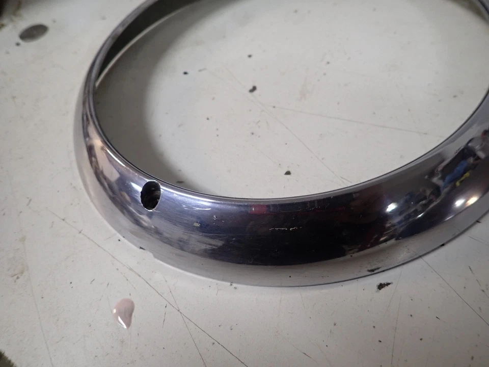 Anillos de faros originales 1948-1953 Dodge Pickup Desoto + Jeep CJ3 FC150 Foto 2 de 4