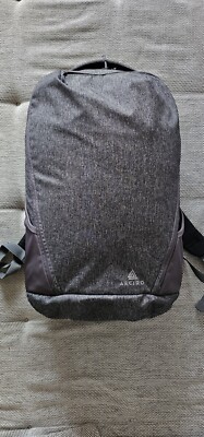 ARCIDO FAROE Grau Carry-on Handgepäckrucksack Laptop 35L