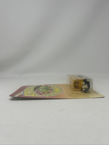 Fantastic Set 'O' Wheels School Bus Lledo Vintage Diecast Car Unpunched - Picture 4 of 6