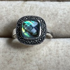 925 Sterling Silver Blue Abalone Square Ring Size 8 - 5 grams