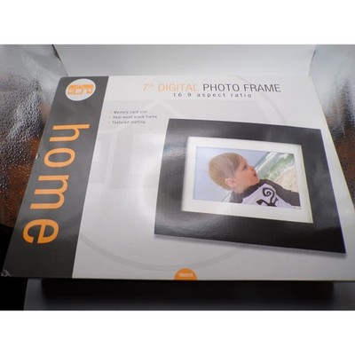 7'' Digital Photo Frame 16:9 Aspect Ratio Memory Card Slot Real Wood Black Frame