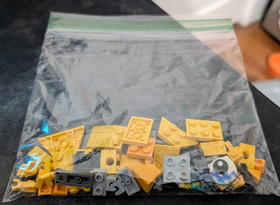 LEGO Mixels Series 1: Teslo (41506) Electroids 100% Complete NO Manual NO Nixel