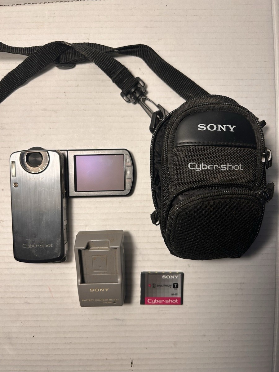 Sony Cyber-shot DSC-M1 ビデオカメラ 本体 Sony Cyber-shot DSC-M1 5.1MP Digital Camera - Black for sale