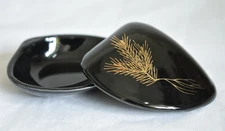 Japanese Tea Ceremony Porcelain Incense Container KOGO : design Clams