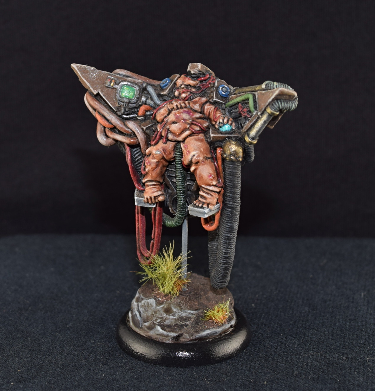 Witness n' Judge - Painted Reaper Dr. Totenkranz - Orange Hose= The Good Stuff -