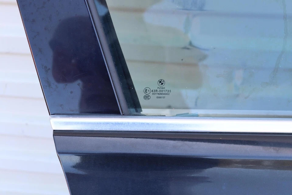 BMW 335I F30 2012-2015 sedán montaje de puerta del lado del pasajero delantero derecho OEM Foto 4 de 4