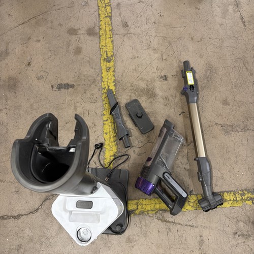 New Shark Cordless PowerDetect Clean & Empty System Stick Vacuum IP3251