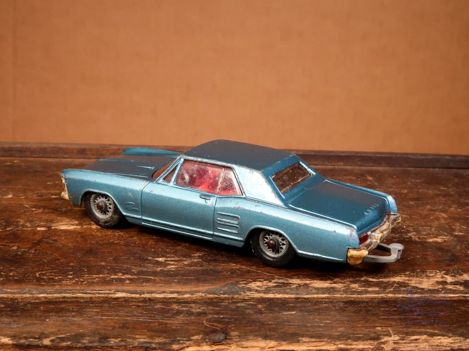 Corgi Toys 245 Buick Riviera blau met. vintage diecast rare - Bild 2 von 4