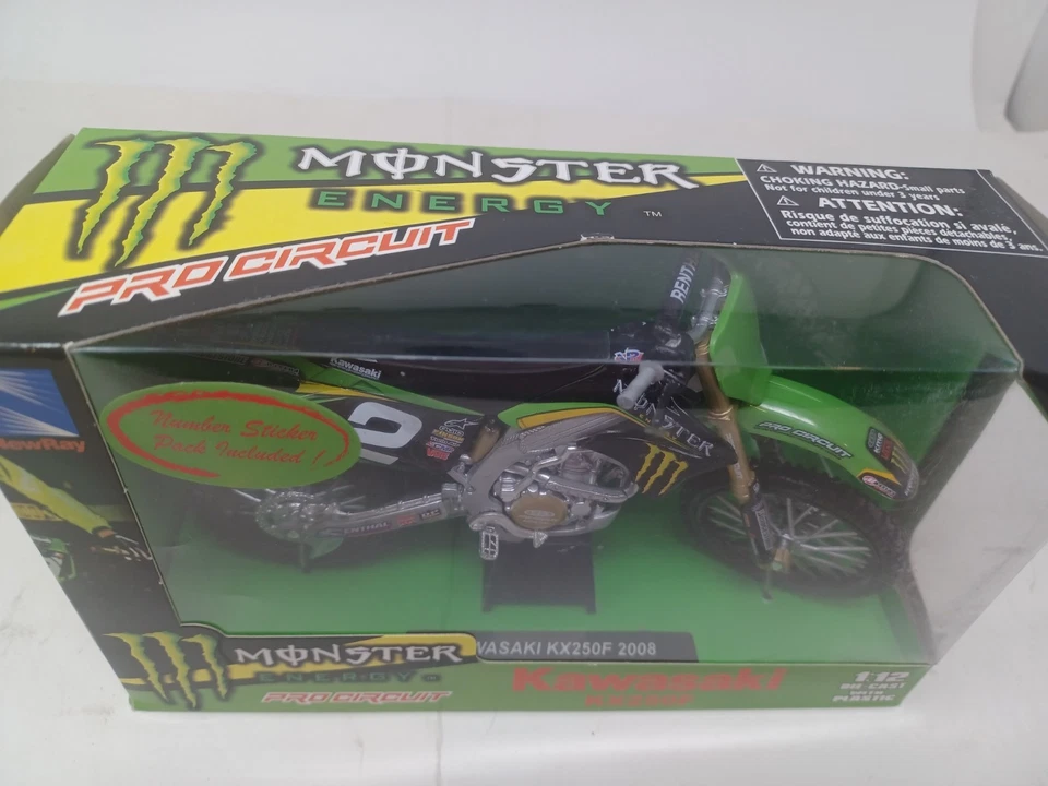 New Ray Monster energy Kawasaki KX 250F 2008 1:12 Diecast  - Image 2 of 4