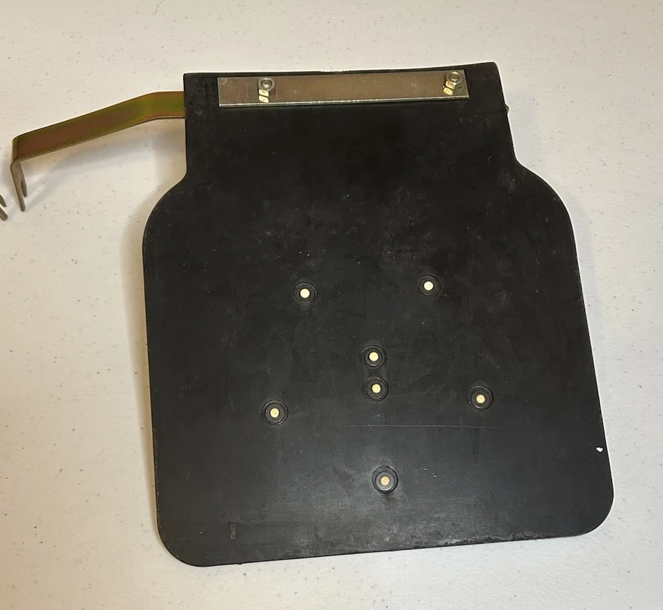 Volkswagen Beetle Wegu Mud Flaps Bug 1950-1967 111-821-805-B - Image 2 of 4