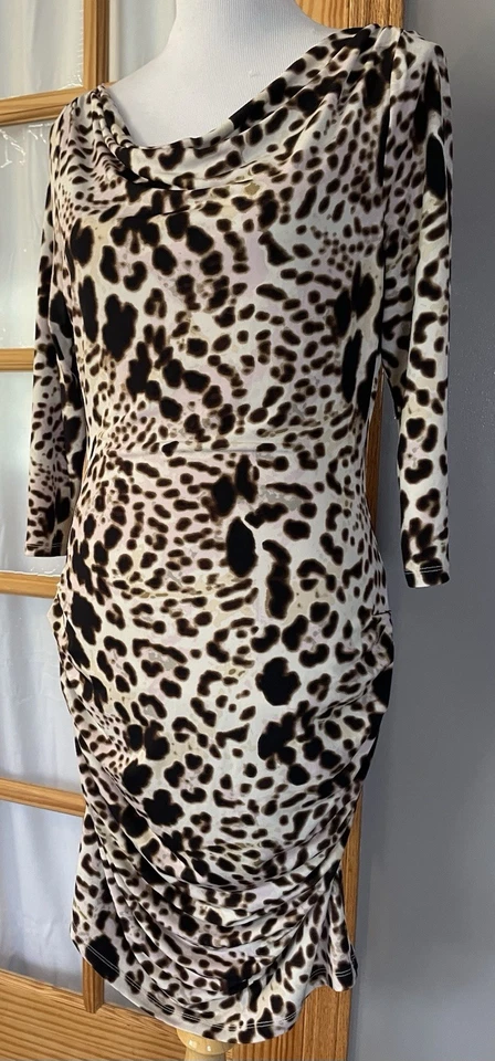 Vestido ajustado de leopardo Jennifer Lopez cuello en L capucha acanalado marrón ciudad fiesta carrera Foto 2 de 4