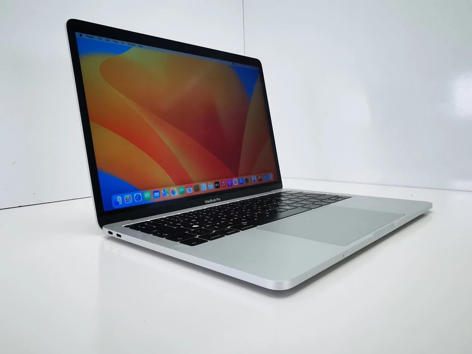 Apple MacBook Pro 13" 2017 · i7 · 16GB · 500GB, photo 3 of 5