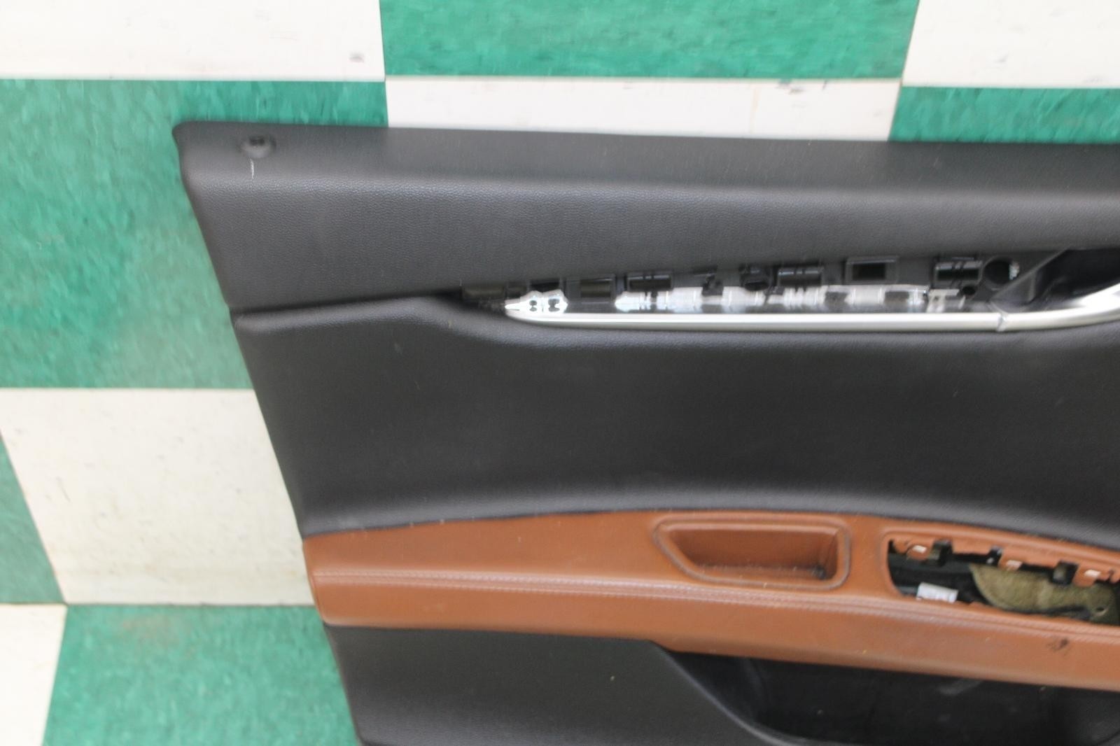 14-21 Ghibli Black Brown Front Driver Side Left LH Interior Door Trim Panel OEM