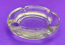 Vintage  4" Round Clear Glass Cigarette Ashtray Very Good Condition SALE!