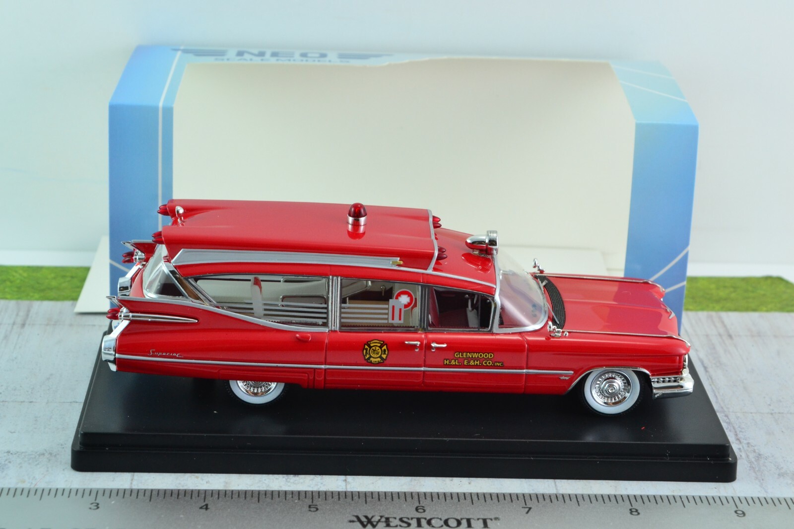 1 43 scale cadillac
