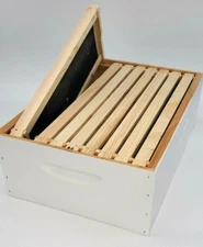 Assembled & Painted 8 Frame Medium Hive Body/Honey Super w/ Assembled Frames