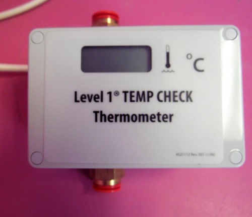 Smiths Medical DSTA-40 Temp Check Kalibrierstufe 1 Flüssigkeitswärmer - Bild 3 von 10