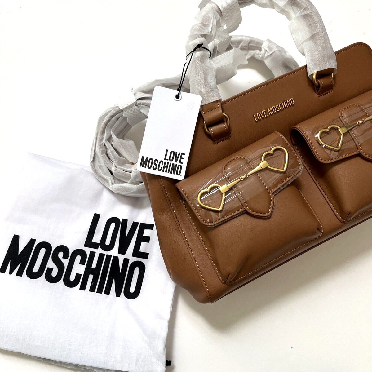 MOSCHINO