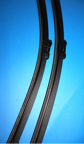 Genuine Volvo Front Wiper Blades - 32282838 - Picture 5 of 5