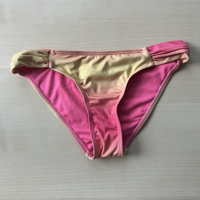 Primark Cares Damen Bikini-Unterteil 34 Normalgröße Rosa Beige Farbverlauf