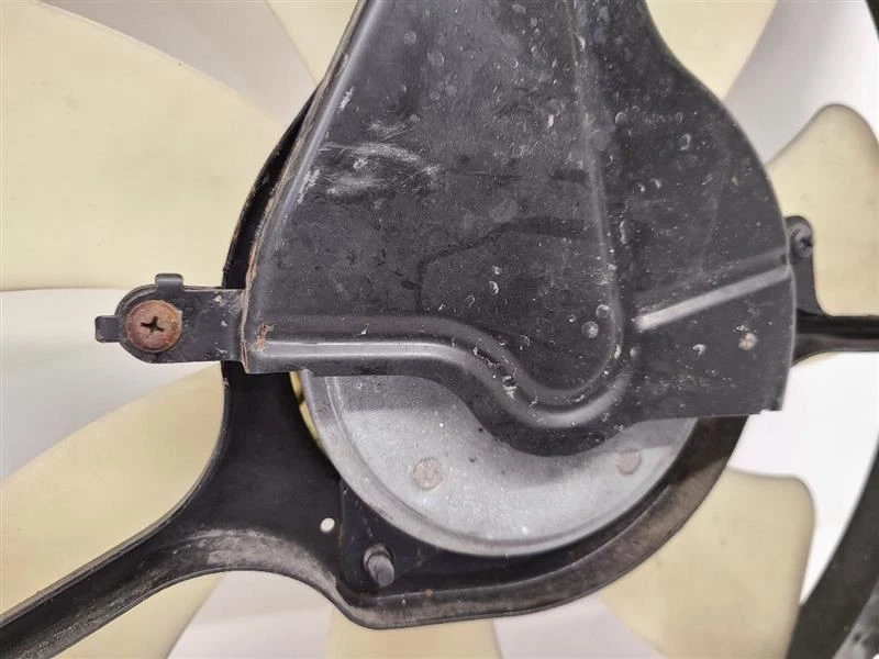 10-15 HONDA CROSSTOUR rh Passenger Radiator Fan Motor Fan Assembly Condenser   - Image 2 of 4