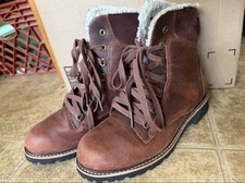 L.L. Bean Rugged Cozy lace up boot sherpa brown leather - Women's 8