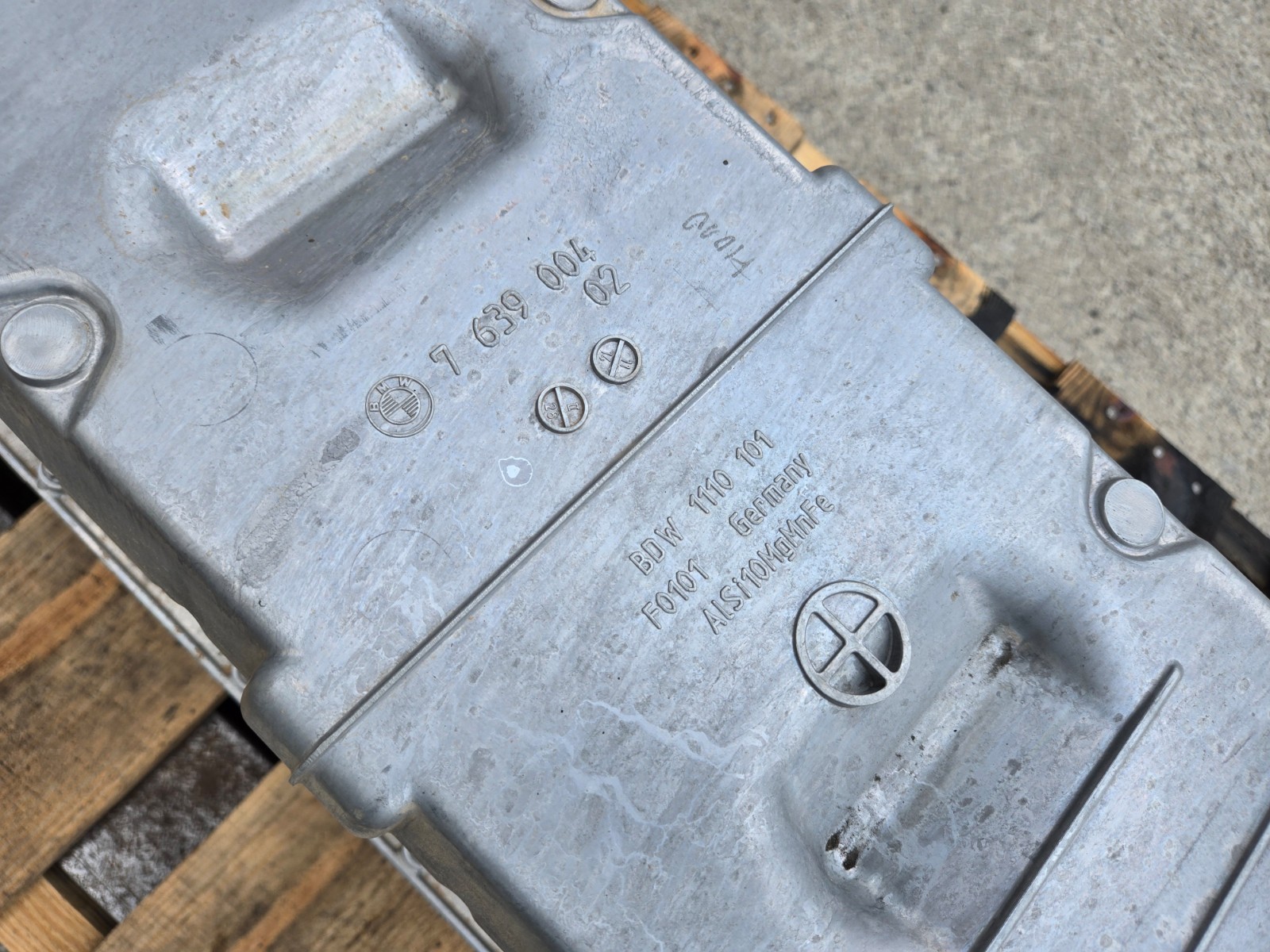 BMW i8 2014-2017 High voltage battery