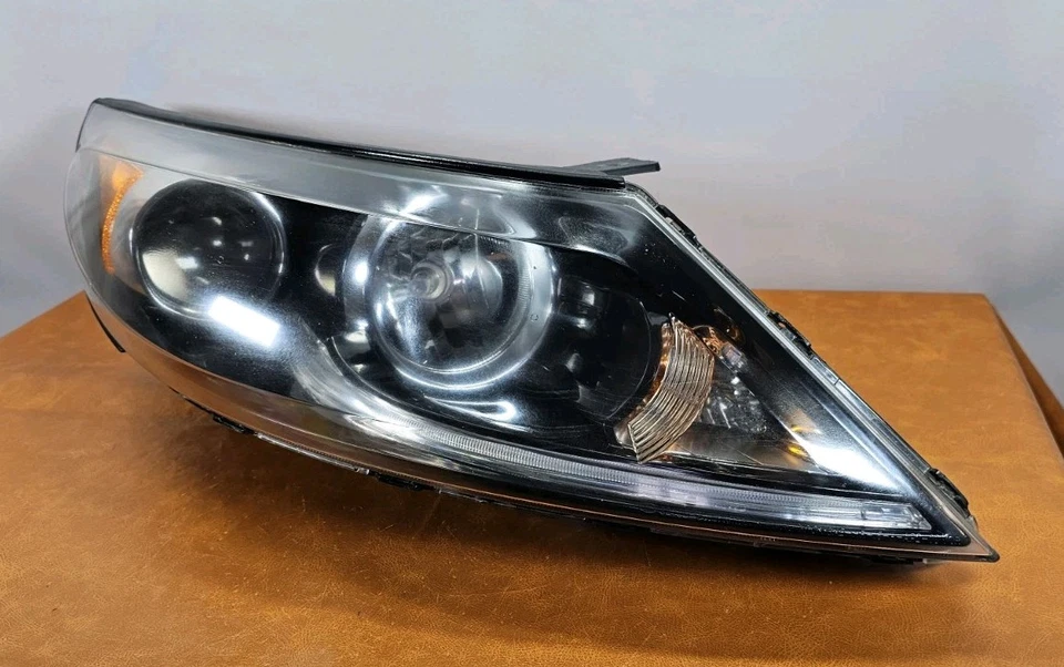 KIA SPORTAGE 2011 2012 pasajero derecho halógeno con faro LED DRL fabricante de equipos originales usado #5 Foto 4 de 4