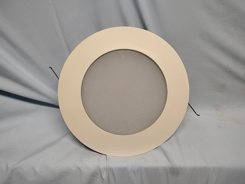 6" INCH RECESSED CAN LIGHT SHOWER TRIM FROSTED GLASS ALBALITE LENS 70116 lot 4 - Image 2 of 4