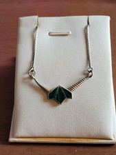 VINTAGE STERLING SILVER & MALACHITE NECKLACE