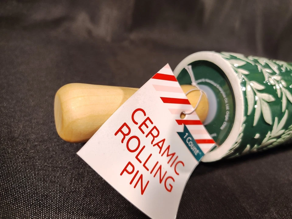 14-in Ceramic Embossing Rolling Pin Floral Pattern Green And White Christmas  - Image 2 of 4