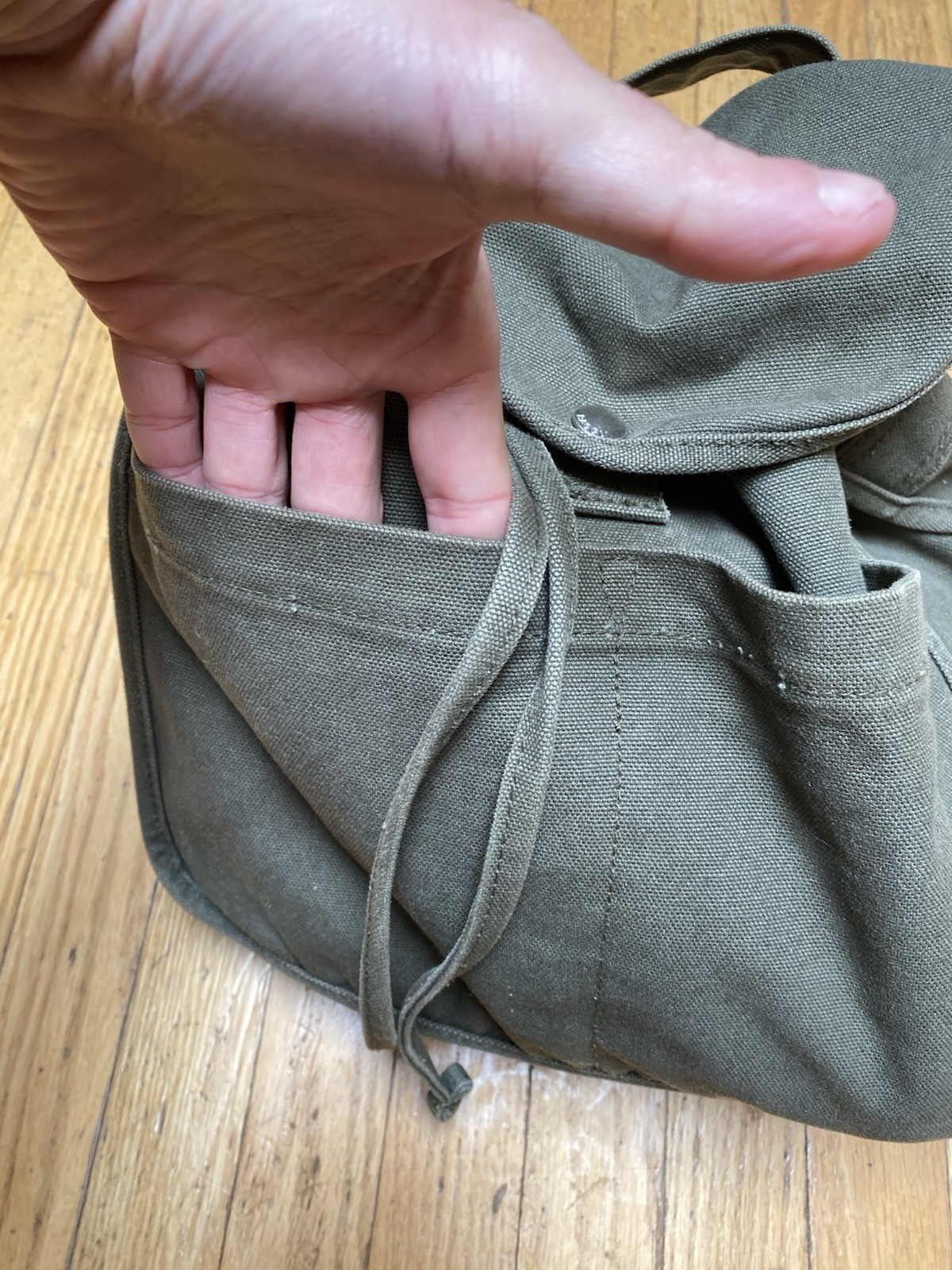 Baggu Green Canvas Drawstring Backpack - image 6