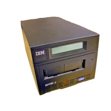 IBM 3580-L23 200/400GB Ultrium LTO-2 External SCSI LVD Tape Drive