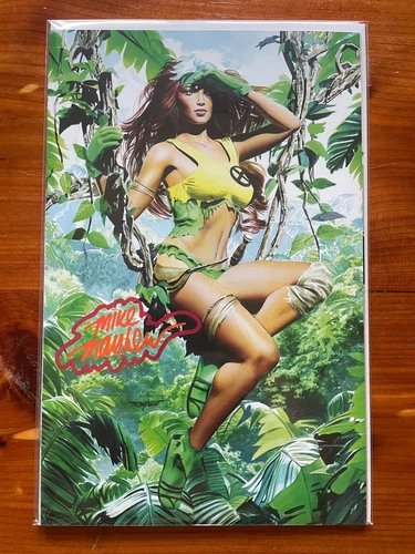Uncanny X-men #1 Mike Mayhew Virgin Variant Signed with COA! NM!