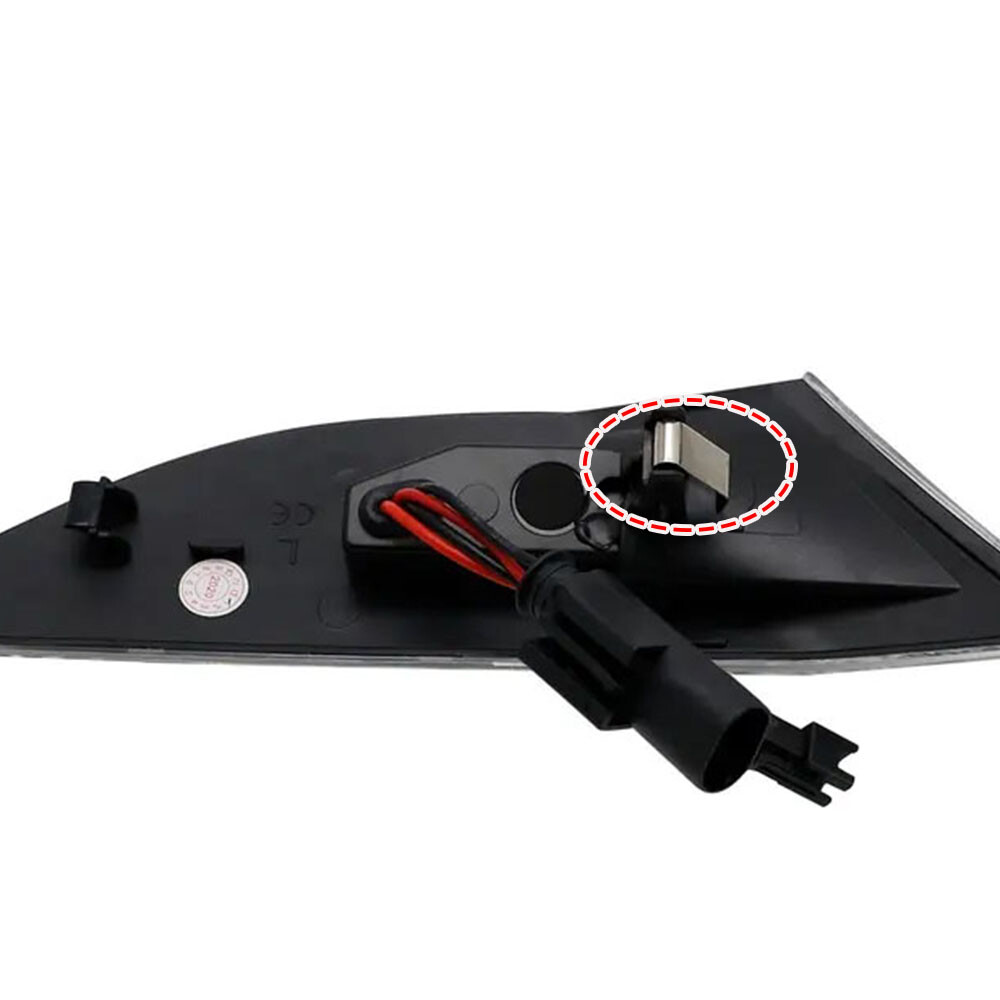1pcs Clip For side marker light For PORSCHE 991 911 2012