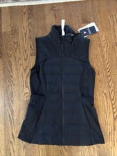 Womens Lululemon Down For It All Vest NWT size 6 Black Primaloft Ret 168