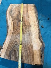 Tavola Di Ulivo Con Bellissime Vantare Fetta Per Lavorazioni In Legno