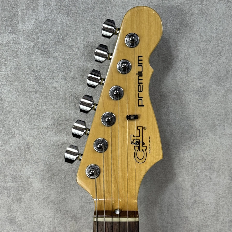 G&L S-500 Premium Used 2010 Maple Neck Rosewood Fingerboard Sunburst w/Soft Case - Image 3 of 4