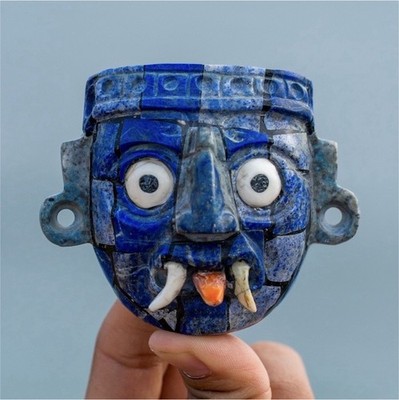Crafted from slate lapis lazuli ,  obsidian and bone, teeth of bone & Spondylus