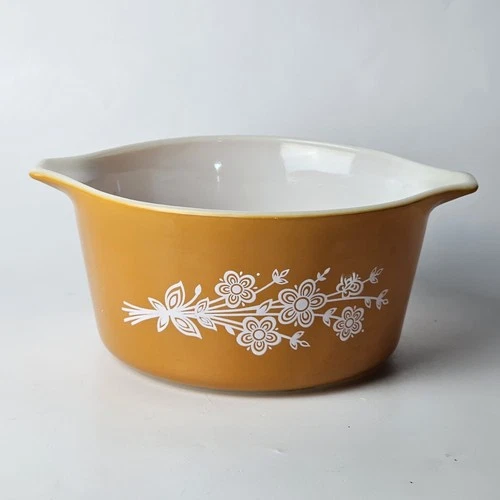 Pyrex Cinderella Casserole Dish Butterfly Gold 473-B One Quart Vintage No Lid