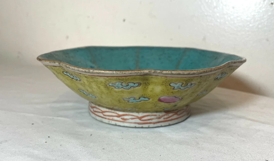 Antiguo plato de cerámica rosa familiar esmaltado hecho a mano exportación china de 1800 3 Foto 4 de 4